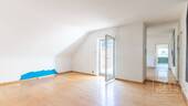 DG - Schlafzimmer mit Balkon - 
