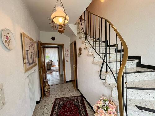 Eingangsdiele/Treppenhaus - 