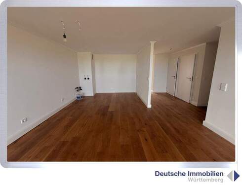 Blick in Küche - Etagenwohnung mit 99,70 m² in Ditzingen zum Kaufen