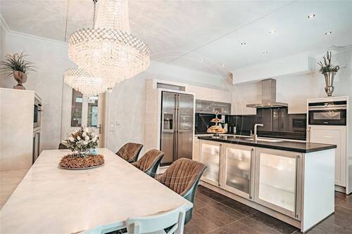 DIe hochwertige Einbauküche - 