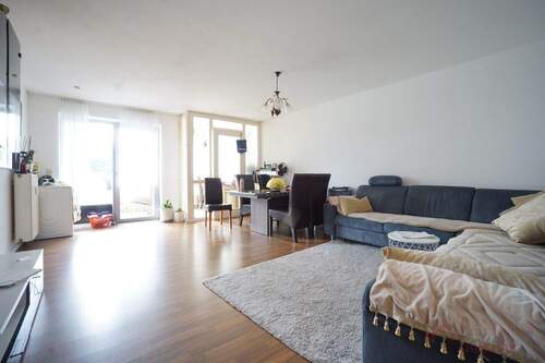 Wohnzimmer - 3 Zimmer Etagenwohnung in Osnabrück