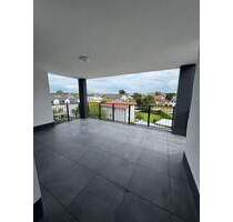 Exklusive 2-Zimmer Wohnung mit großem Sonnenbalkon - Obertshausen