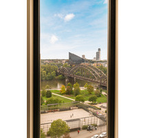 Hafenpark Quartier - Fully Furnished 1-Bedroom with Waterfront Views - Frankfurt am Main Ostend