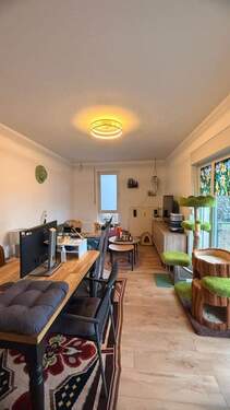 Wohnzimmer - Schöne 2-Zimmer-Wohnung in ruhiger Lage von Dresden