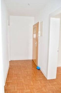 Eingangsbereich - 3 Zimmer Etagenwohnung in Wünschendorf/Elster