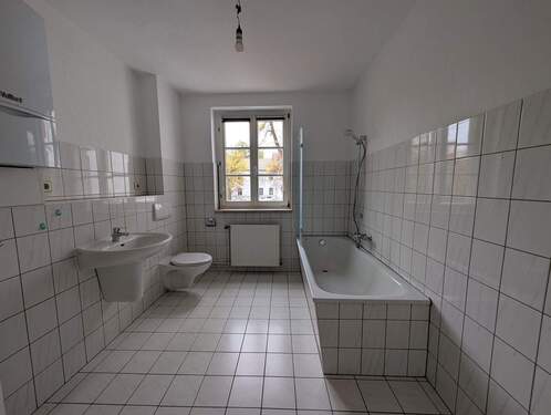 Bad - Etagenwohnung mit 67,00 m² in Halberstadt zur Miete