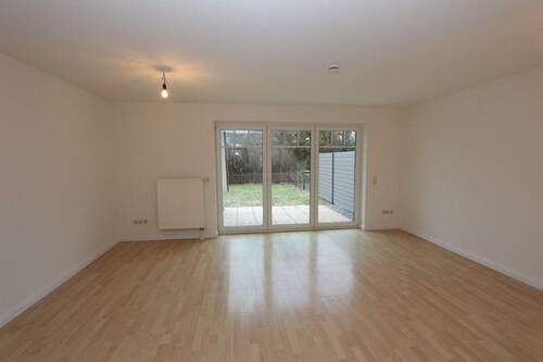 . - Reihenmittelhaus mit 95,00 m&sup2; in Niebüll zur Miete