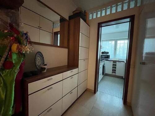 Flut mit Einbauschränken - 