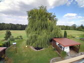 Blick v.Balkon in Garten - Mehrfamilienhaus, Wohnhaus mit 330,00 m&sup2; in Zittau OT Eichgraben zum Kaufen