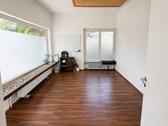Großer Büroraum mit Fensterfron - Büro in Gräfelfing
