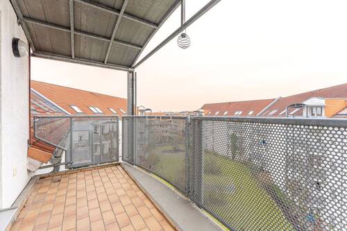 Balkon - 3 Zimmer Etagenwohnung zum Kaufen in Berlin