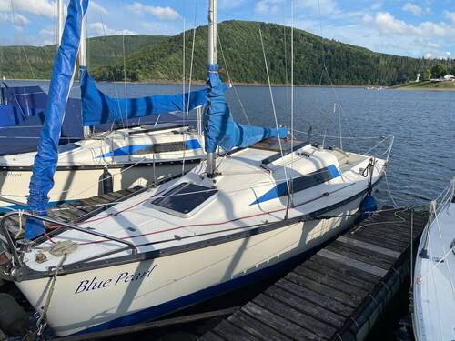 Segelyacht (optional) 1 - 