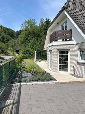 Erker und Balkon - 7 Zimmer Einfamilienhaus in Simmerath