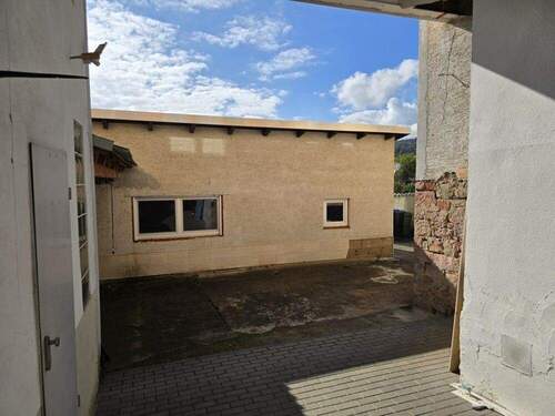 Nebengebäude mit zwei Räumen - 