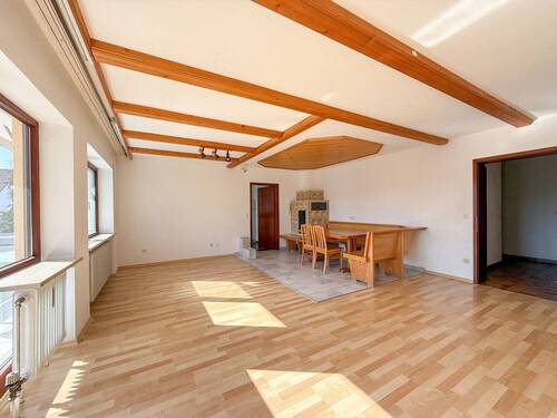 Wohn-/Essbereich - Etagenwohnung mit 102,50 m&sup2; in Nördlingen zum Kaufen