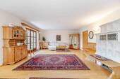 Wohnbereich - Ihr neues Zuhause in Trudering - großzügige Doppelhaushälfte mit Garten und viel Platz!