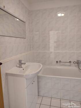 Bad - 3 Zimmer Etagenwohnung in Calw