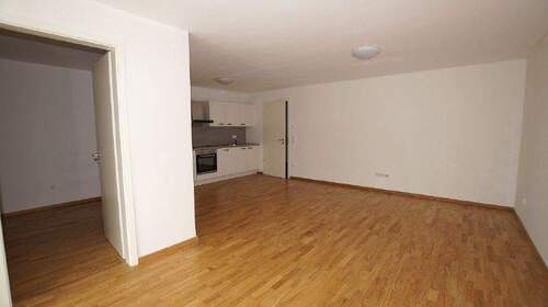 Wohnen,Kochen - 2 Zimmer Etagenwohnung zur Miete in Straubing