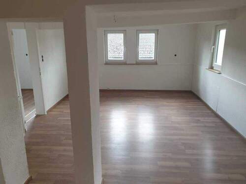 EG - Wohnzimmer - 4 Zimmer Einfamilienhaus zum Kaufen in Lützelbach / Breitenbrunn