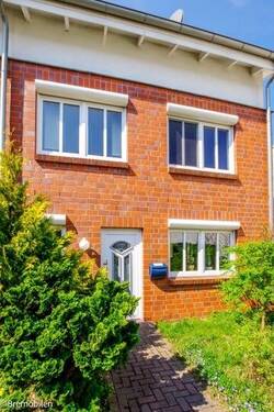 Vorderansicht - 5 Zimmer Reihenendhaus zum Kaufen in Bremen