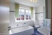 Badezimmer im OG - 