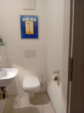 WC.jpg - 