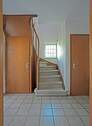 Treppe mit Aufgang ins Oberges - 