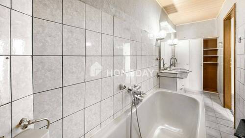 EG Badezimmer 2 - 