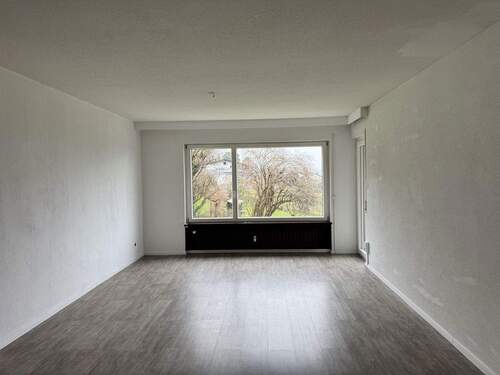 Schlafzimmer Eltern - Etagenwohnung mit 95,00 m² in Lottstetten zur Miete