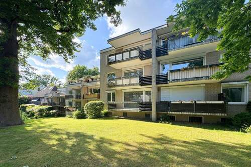 Herzlich Willkommen! - Freie 3-Zimmer-Wohnung mit Swimmingpool, Sauna und Solarium - sofort verfügbar