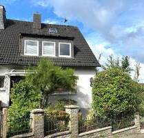 VIEL PLATZ FÜR DIE FAMILIE - KAMIN, GARTEN UND GARAGE WUPPERTAL VOHWINKEL