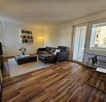 Ihr neues Zuhause in Ditzingen - Helle 3 12 Zimmer-Wohnung mit Balkon!