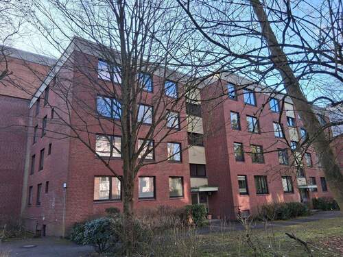 Hausansicht - 2 Zi.-Wohnung Meiendorfer Str. 123 in 22145 Hamburg - Ein Angebot von IVD HAUSVERWALTUNG GERD VON DER HEIDE