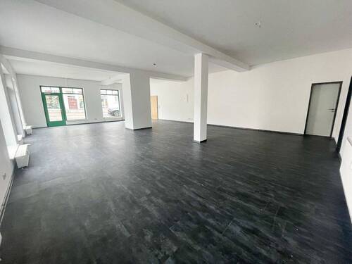 Verkaufsraum - 3 Zimmer Gewerbeobjekt (Büro, Produktion, Verkauf) zur Miete in Schwarzenberg/Erzgebirge