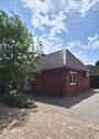 Hauptansicht - Bungalow in Leer! Wohnen in ruhiger Lage, dennoch zentral