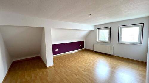 1.OG Hobbyraum - Doppelhaushälfte mit 180,00 m² in Lauf zum Kaufen