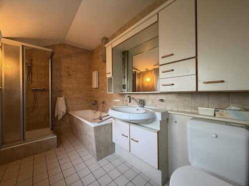 Badezimmer Erdgeschoss - 