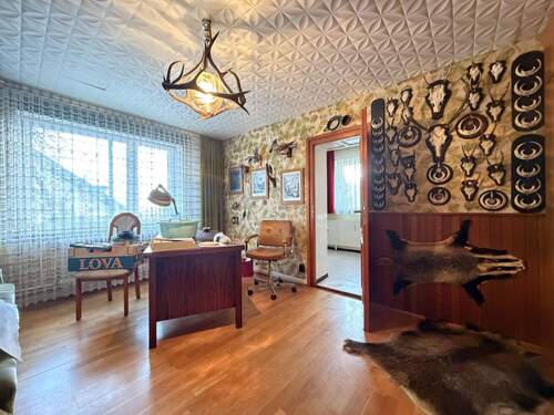 Büro Einliegerwohnung - 