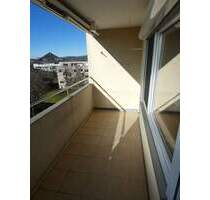 4-Zimmer-Wohnung mit Aussicht! - 900,00&nbsp;EUR Kaltmiete, ca.&nbsp; 94,00&nbsp;m&sup2;&nbsp;Wohnfl&auml;che in Göppingen (PLZ: 73037) Manzen