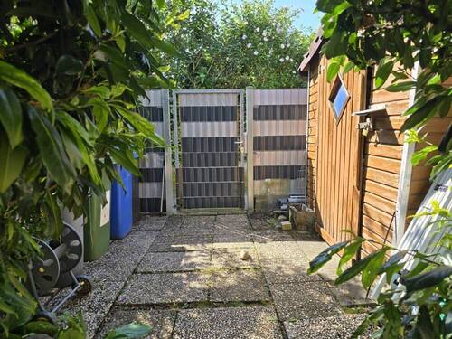 Garten + Gartenhütte - 