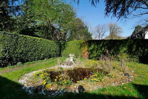 Hier haben Sie viel Ruhe für die Sonnenliege - 