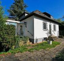 Die Lage war nie besser! Bungalow in Bestlage mit vielen Möglichkeiten. - Bad Honnef