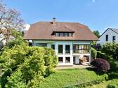 Hausansicht West - +++ Einfamilienhaus mit tollem Weitblick in Obernburg am Main +++