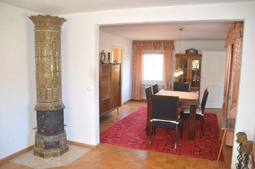 Blick zum Essbereich + Kamin - 