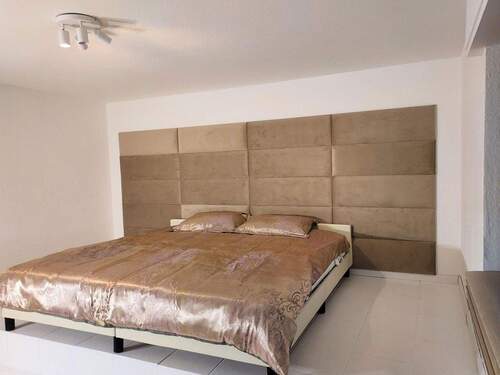 1. Schlafzimmer 18 qm - Etagenwohnung mit 94,00 m² in Düsseldorf zum Kaufen