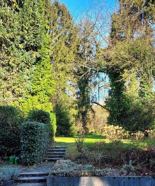 Ruhiger Garten für 6 Wohnungen - 