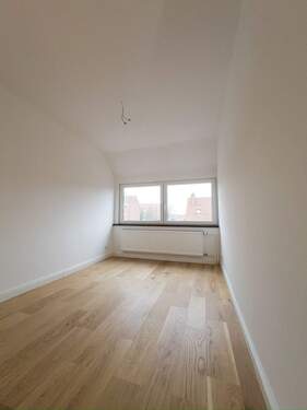 Dachgeschoss, Zimmer 3 - 