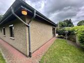 Garten (rechts) - Einfamilienhaus mit 207,60 m&sup2; in Schwanewede zum Kaufen