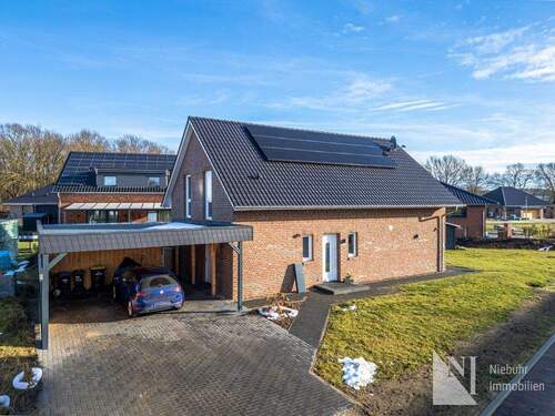 Hausansicht - 5 Zimmer Einfamilienhaus zum Kaufen in Dahlenburg