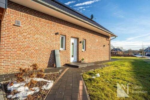 Eingangsansicht - Einfamilienhaus mit 151,00 m&sup2; in Dahlenburg zum Kaufen